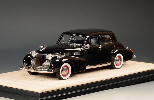 Cadillac Fleetwood Sixty Special - 1940 - Black STM40203 Модель 1:43
